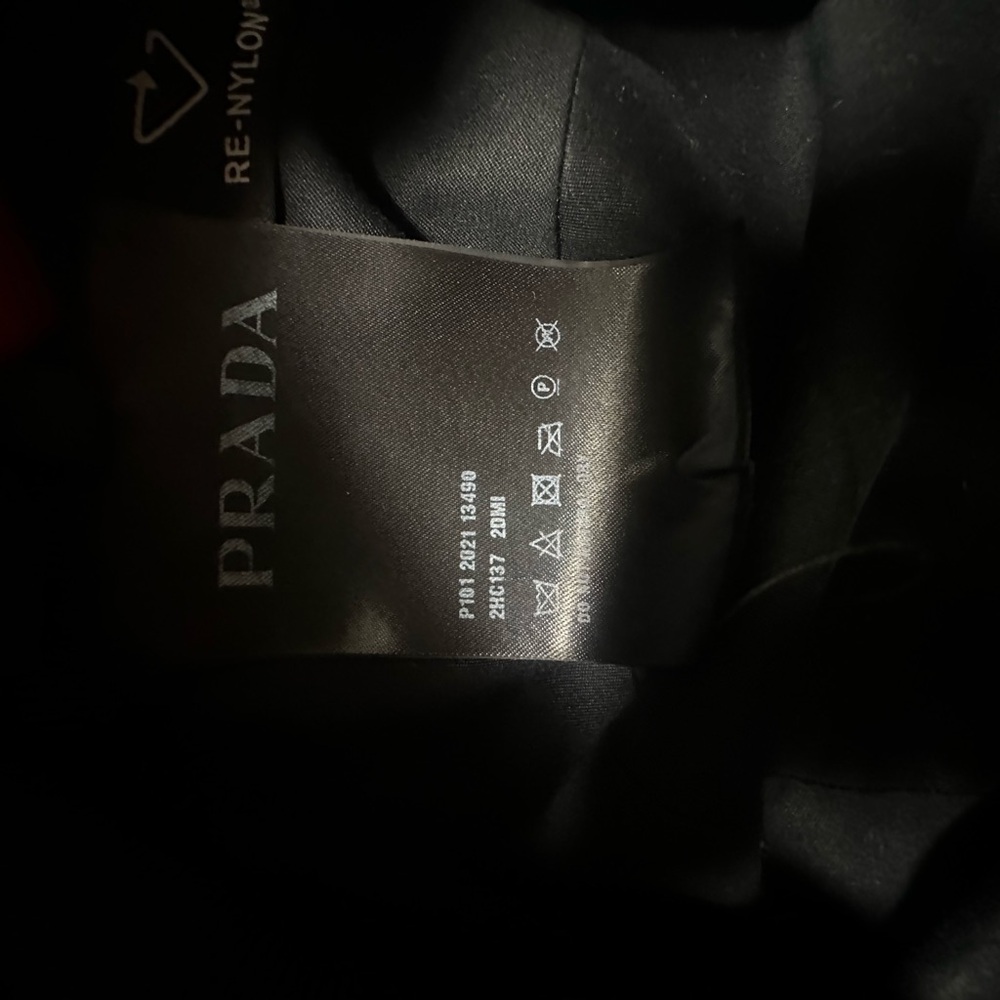 Prada hat - Picture 4 of 5